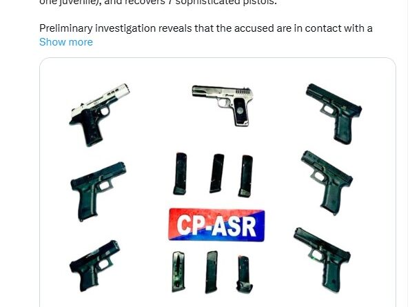 अमृतसर में अवैध हथियार तस्करी गिरोह का भंडाफोड़, 6 आरोपी गिरफ्तार। अंतरराष्ट्रीय नेटवर्क का खुलासा, पाकिस्तान से हथियार सप्लाई।