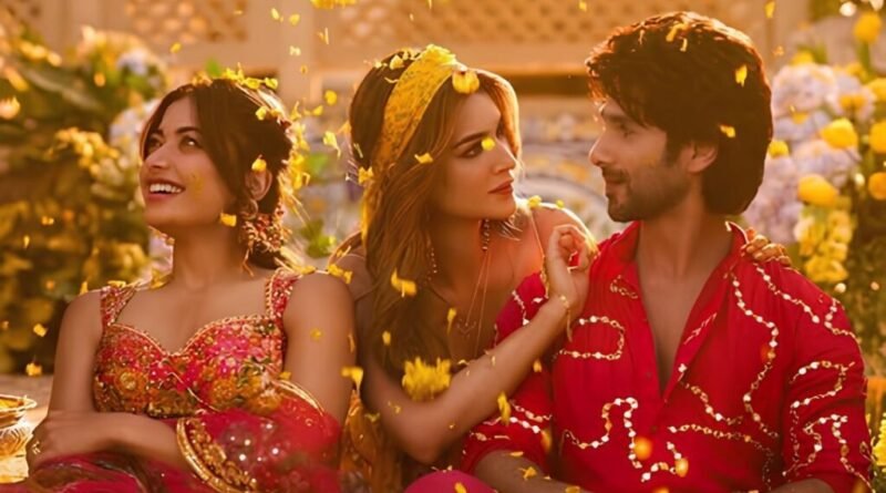 कॉकटेल 2 रिव्यू में जानिए शाहिद कपूर, कृति सेनन और रश्मिका मंदाना की नई रोमांटिक फिल्म की कहानी, एक्टिंग, म्यूजिक और डायरेक्शन कितना दमदार है। पढ़ें पूरा फिल्म रिव्यू।