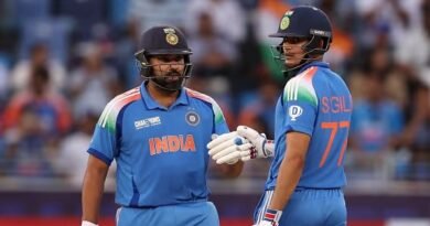 इंग्लैंड दौरे के लिए भारतीय वनडे टीम का ऐलान BCCI ने कर दिया है। शुभमन गिल कप्तान होंगे, जबकि श्रेयस अय्यर को उपकप्तानी सौंपी गई है। रोहित शर्मा, विराट कोहली, जसप्रीत बुमराह और केएल राहुल भी टीम में शामिल हैं।