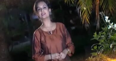 चित्रहार दूरदर्शन का वह लोकप्रिय शो था जिसने 1980 और 1990 के दशक में करोड़ों दर्शकों को अपनी ओर आकर्षित किया। जानिए कैसे चित्रहार रामायण और महाभारत से पहले देश का सबसे पसंदीदा मनोरंजन कार्यक्रम बन गया था।