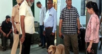 जालंधर कोर्ट कॉम्प्लेक्स बम धमकी के बाद प्रशासन में हड़कंप मच गया। पुलिस, डॉग स्क्वाड और एंटी-सबोटाज टीमों ने मौके पर पहुंचकर जांच शुरू कर दी है।