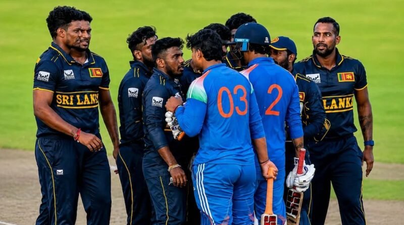 वैभव सूर्यवंशी विवाद चर्चा में है, जब श्रीलंका ए के खिलाफ सुपर ओवर मैच के बाद उनकी लंकाई खिलाड़ी से धक्का-मुक्की हुई। जानिए ICC के नियम, संभावित सजा और क्या उन पर बैन लग सकता है।