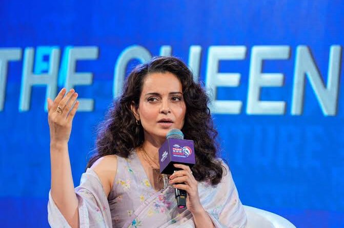 Kangana Ranaut Controversy एक बार फिर सुर्खियों में है। यंग हिंदू गर्ल्स को लेकर कंगना रनौत की विवादित पोस्ट सोशल मीडिया पर वायरल हो गई। जानिए उन्होंने क्या कहा और लोगों ने कैसे प्रतिक्रिया दी।