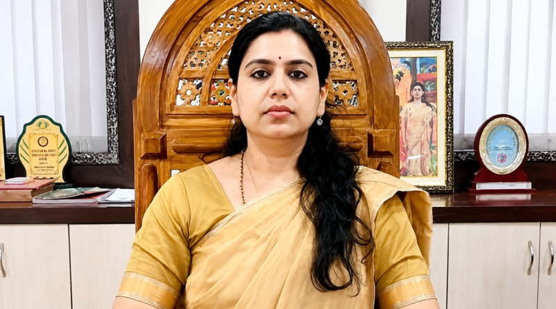 IAS Divya Mittal Resignation: IAS अधिकारी दिव्या मित्तल ने 13 साल की सेवा के बाद इस्तीफा दे दिया। जानें उन्होंने एक्स पोस्ट में इस्तीफे की वजह और अपने सफर को लेकर क्या लिखा।