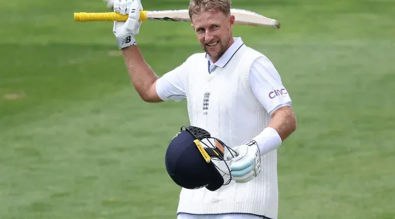 Joe Root ने घरेलू टेस्ट क्रिकेट में सबसे ज्यादा रन बनाने का रिकॉर्ड अपने नाम कर लिया है। रिकी पोंटिंग को पीछे छोड़ते हुए Joe Root ने 7,594 रन पूरे किए।