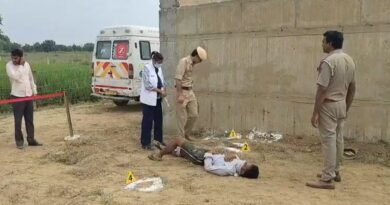 जालंधर पुलिस एनकाउंटर में Showroom पर फायरिंग की कथित साजिश का खुलासा हुआ। हथियार बरामदगी के दौरान आरोपी ने पुलिस पर फायरिंग की, जवाबी कार्रवाई में घायल हुआ।